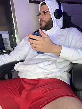 Snapshot of Joker19196 chatting on 12.18.25 Joker19196 online show from 12.18.25