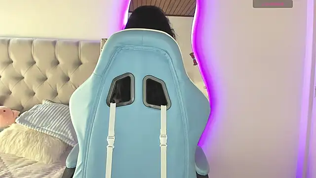 Violet Rost online show from 12.12.24