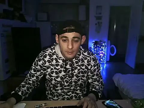 mihaimichael online show from 11.30.25