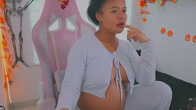 Snapshot of keyla_roberts777 chatting on 10.07.25 keyla roberts777 online show from 10.07.25