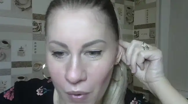 TherestlessKitty online show from 01.22.25