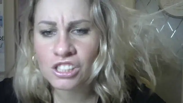 TherestlessKitty online show from 01.28.25