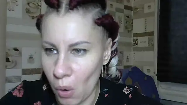 TherestlessKitty online show from 10.13.25