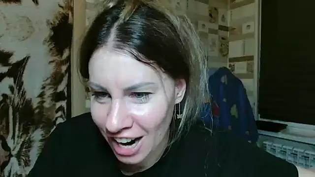 Snapshot of TherestlessKitty chatting on 03.15.26 TherestlessKitty online show from 03.15.26