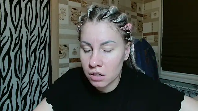 TherestlessKitty online show from 05.01.26
