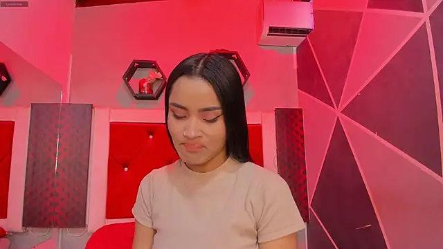 Karoll014 online show from 10.03.25