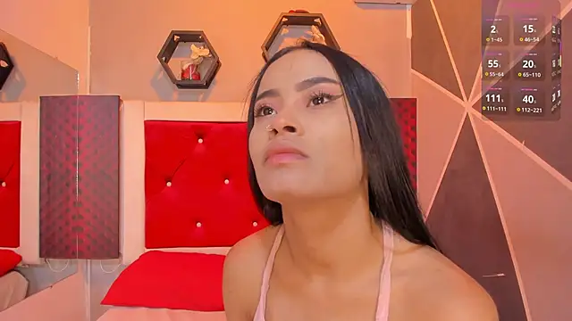 Karoll014 online show from 10.25.25