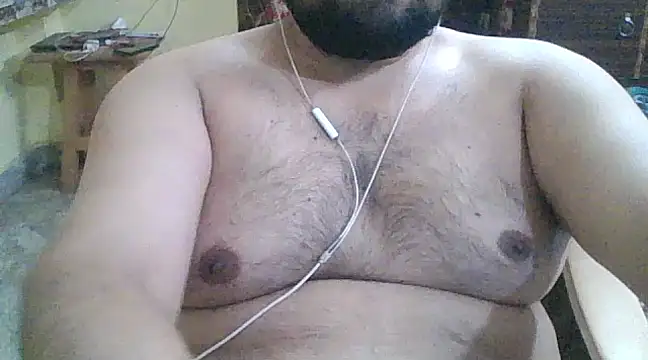 ARYANAVAILABLE online show from 03.05.25