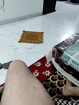 Snapshot of ARYANAVAILABLE chatting on 02.13.26 ARYANAVAILABLE online show from 02.13.26