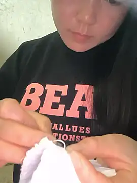 Snapshot of Sweetlove_77 chatting on 01.17.26 Sweetlove 77 online show from 01.17.26