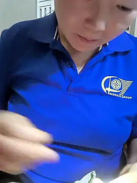 Snapshot of Sweetlove_77 chatting on 02.06.26 Sweetlove 77 online show from 02.06.26