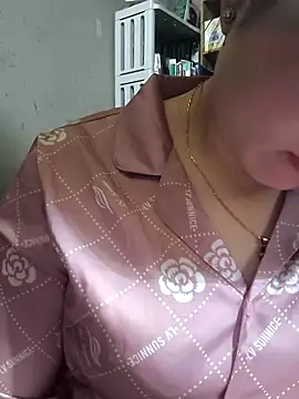 Snapshot of Sweetlove_77 chatting on 02.19.26 Sweetlove 77 online show from 02.19.26