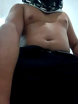 Snapshot of PIKAdePAU27 chatting on 09.21.25 PIKAdePAU27 online show from 09.21.25