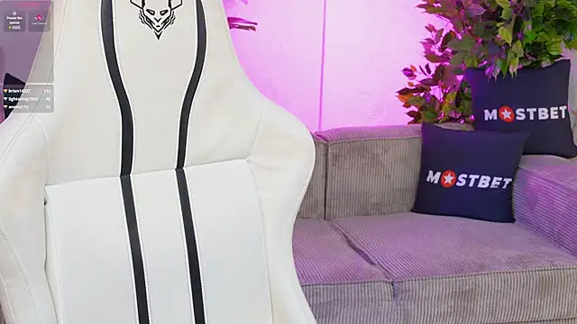 Britney054 online show from 12.22.24