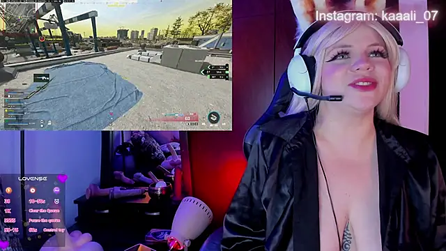 Snapshot of Irinaa_Scarlett chatting on 01.06.25 Irinaa Scarlett online show from 01.06.25