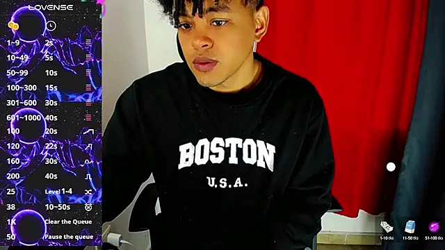 Snapshot of Ares_ttoter chatting on 12.19.24 Ares ttoter online show from 12.19.24