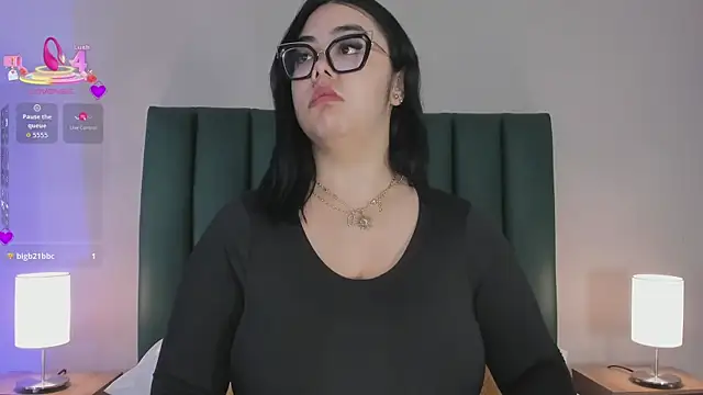 juicy led  online show from 07.23.26