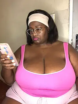 bustytitsxxx online show from 04.22.26