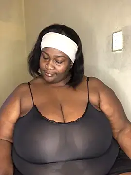 bustytitsxxx online show from 04.24.26