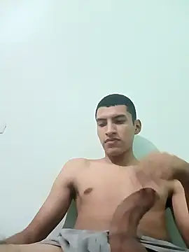 Snapshot of Rogersmit2 chatting on 12.19.24 Rogersmit2 online show from 12.19.24