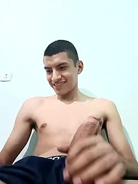 Snapshot of Rogersmit2 chatting on 02.23.25 Rogersmit2 online show from 02.23.25