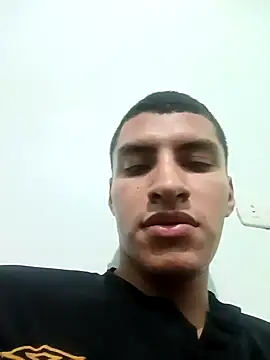 Snapshot of Rogersmit2 chatting on 09.09.25 Rogersmit2 online show from 09.09.25