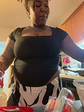 Goddess Nafeesha online show from 04.29.26