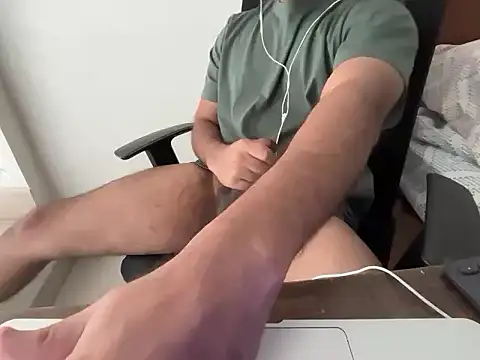 Snapshot of omega_mumbai chatting on 02.12.26 omega mumbai online show from 02.12.26