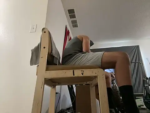 Snapshot of freakzmexx chatting on 03.08.25 freakzmexx online show from 03.08.25