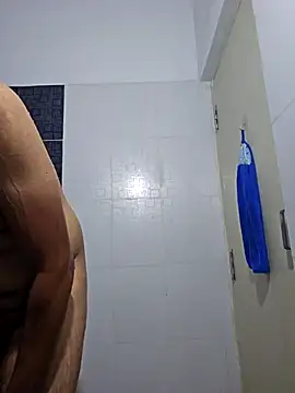 Snapshot of Hornie_small_Dick01 chatting on 10.04.25 Hornie small Dick01 online show from 10.04.25