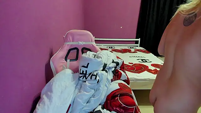 Snapshot of Lika8234 chatting on 03.12.26 Lika8234 online show from 03.12.26