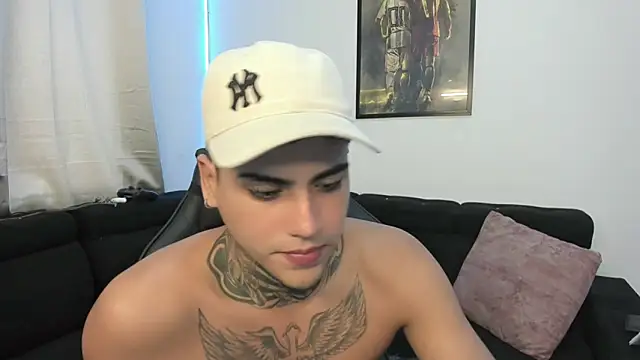 Snapshot of mad_maxxx2 chatting on 01.25.25 mad maxxx2 online show from 01.25.25