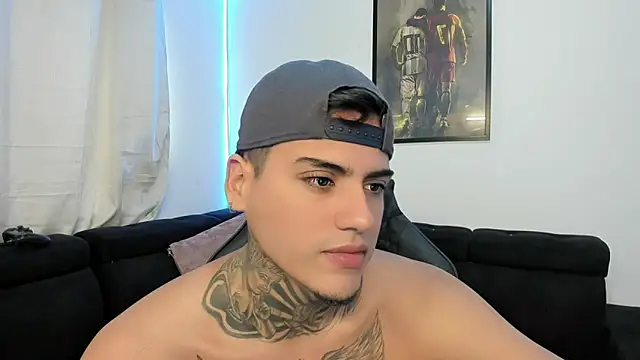 Snapshot of mad_maxxx2 chatting on 02.12.25 mad maxxx2 online show from 02.12.25