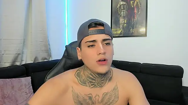 Snapshot of mad_maxxx2 chatting on 02.16.25 mad maxxx2 online show from 02.16.25