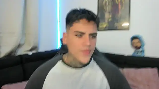 Snapshot of mad_maxxx2 chatting on 02.20.25 mad maxxx2 online show from 02.20.25