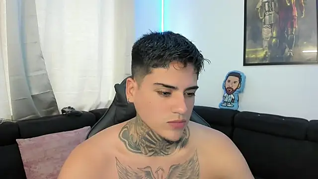 Snapshot of mad_maxxx2 chatting on 02.27.25 mad maxxx2 online show from 02.27.25