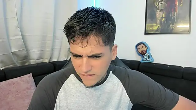 Snapshot of mad_maxxx2 chatting on 02.28.25 mad maxxx2 online show from 02.28.25