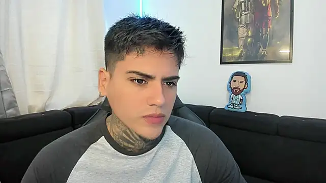 Snapshot of mad_maxxx2 chatting on 03.13.25 mad maxxx2 online show from 03.13.25