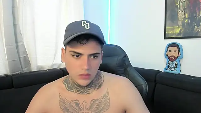 Snapshot of mad_maxxx2 chatting on 03.14.25 mad maxxx2 online show from 03.14.25