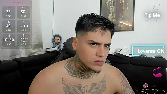 Snapshot of mad_maxxx2 chatting on 11.21.25 mad maxxx2 online show from 11.21.25