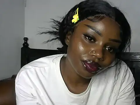 juicyblaqebony online show from 10.30.25