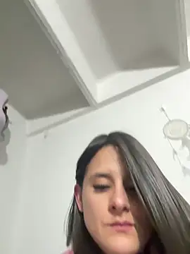 Snapshot of Alice_milf_ chatting on 05.30.26 Alice milf online show from 05.30.26
