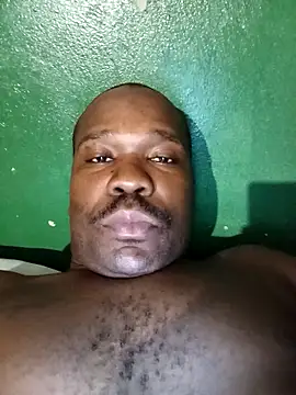 Snapshot of netswera147 chatting on 12.16.25 netswera147 online show from 12.16.25