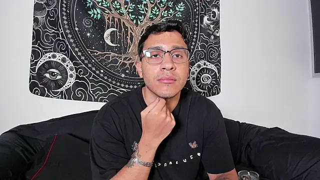 JayMarcos  online show from 10.12.25