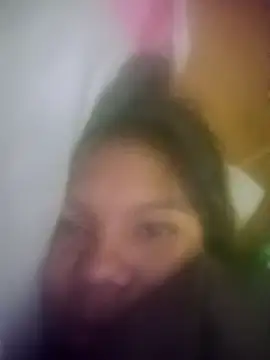 Snapshot of Laurizolson chatting on 12.24.24 Laurizolson online show from 12.24.24