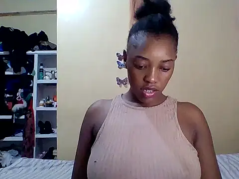 Snapshot of Zara_Twilight chatting on 01.18.26 Zara Twilight online show from 01.18.26