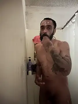 Snapshot of C8L3U chatting on 01.15.25 C8L3U online show from 01.15.25