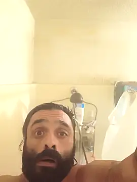 Snapshot of C8L3U chatting on 09.14.25 C8L3U online show from 09.14.25