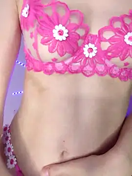 Snapshot of Nancy-Pink chatting on 11.25.25 Nancy-Pink online show from 11.25.25