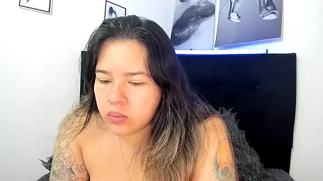 LinaBrowm online show from 07.22.26